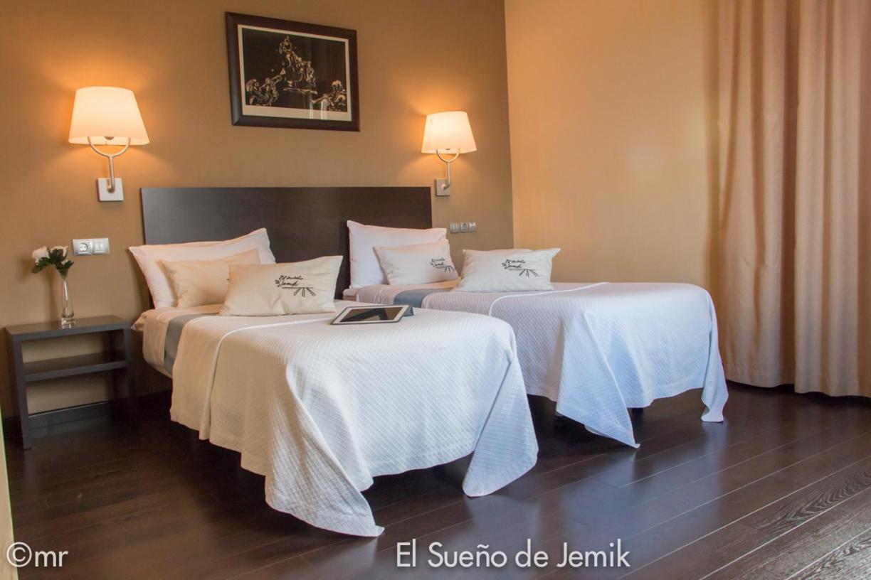 Hotel El Sueno De Jemik La Roda Rom bilde